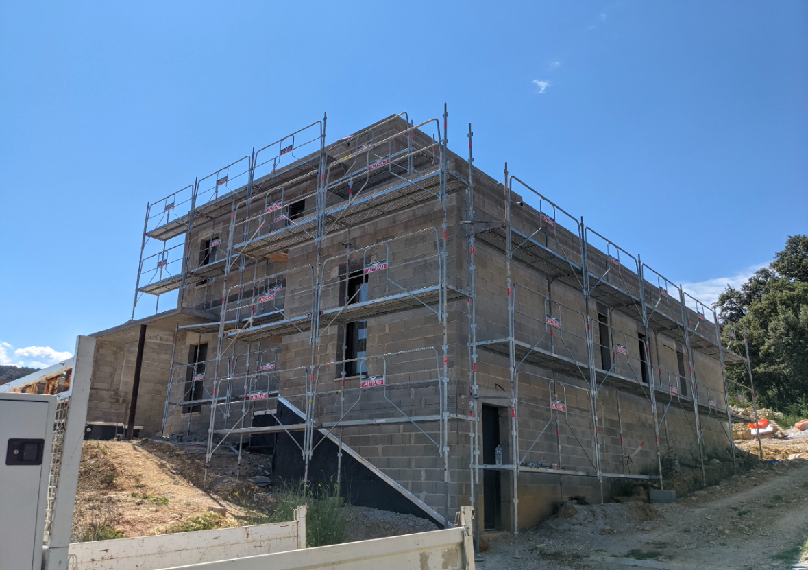 Peinture Immeuble Vaison-la-Romaine - Finition haute qualité façade extérieure